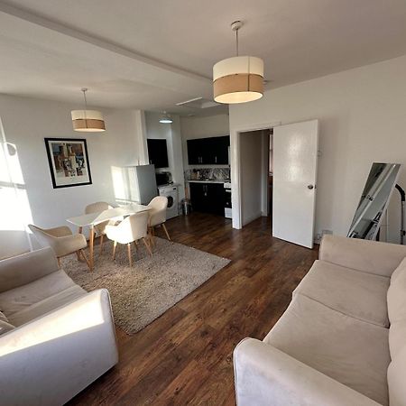 One Bed Victorian Flat,10 Min Walk To Paddington, Sleeps 4, Pet-Friendly Apartment London Bagian luar foto