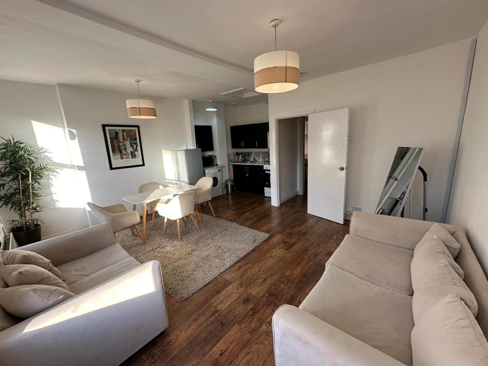 One Bed Victorian Flat,10 Min Walk To Paddington, Sleeps 4, Pet-Friendly Apartment London Bagian luar foto