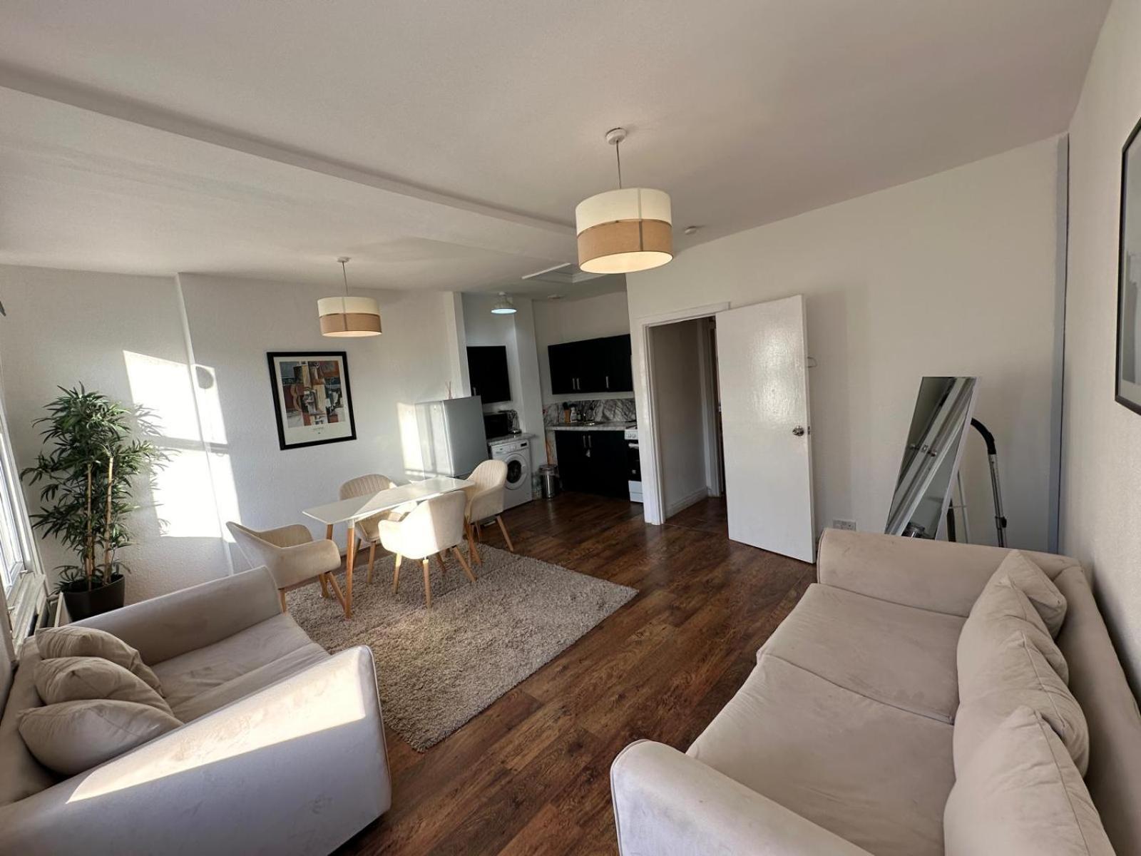 One Bed Victorian Flat,10 Min Walk To Paddington, Sleeps 4, Pet-Friendly Apartment London Bagian luar foto
